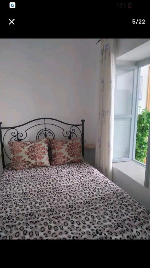 Calme Et Securise Avec Wifi A Apartment